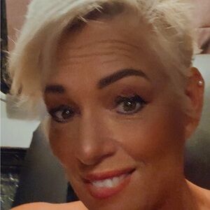 Meet your Posher, Pami